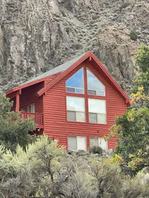 Charming cabin near Sevier River - Image 2