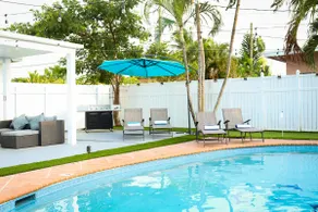5 min from Chase Stadium | Heated pool | Mini Golf - Image 3