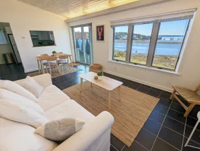 Oceanfront Acadia Cottage With Private Beach - Image 2