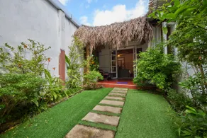 Three bedrooms house with garden - Image 2
