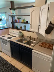 Charming & Private Carriage House in Lafayette - Image 5