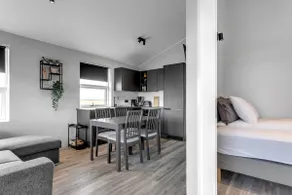 Modern 2BR Cabin in Selfoss - Image 2