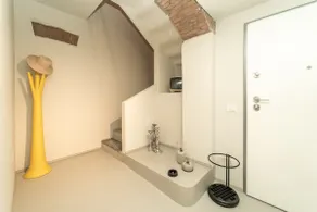 Apt in the heart of Como with private parking + A/C - Image 5