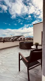 Skylark - Monaco Penthouse with Jacuzzi & Panoramic View - Image 4