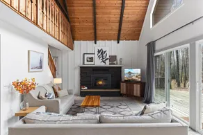 Rustic Chalet Retreat w/ Hot Tub - Image 4