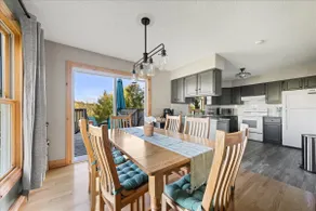 Beautiful driftless area home on private 2 acres - Image 3