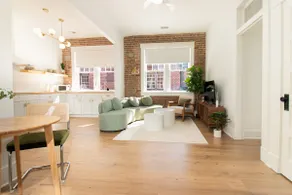 Airy Midcentury Loft in SoMa Downtown - Image 3