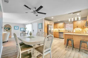 WeeklyDiscount- Relax, Adventure, Enjoy, Sleeps 8 - Image 5