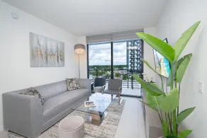 Apartment A in Doral - Image 4