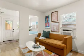 Luxe Studio Retreat - Close to DT & UT Austin - Image 4