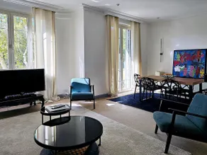 Louis, Spacious & Bright T3 – Private Balcony - Image 3