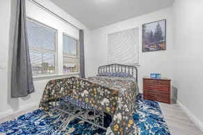 Spacious 5-BD Retreat b/w Disneyland and Universal - Image 5