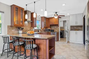 The Ginger/pool/hot tub/game room/king beds/pets - Image 5