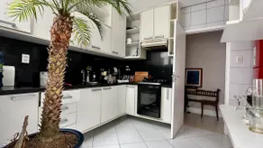 Comfort and style! Large apartment, upscale neighborhood: Graça. - Image 4