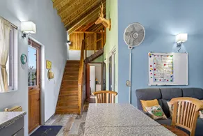 The Island Lodge - Image 2