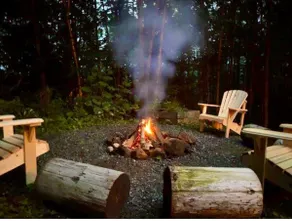 Log cabin with hot tub in Valcartier - Image 3