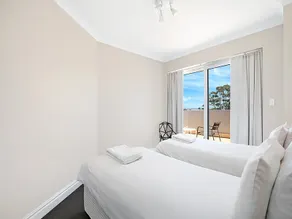 Penthouse Deluxe - Image 2