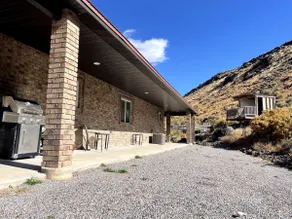 Black Knoll Ranch House - Image 4