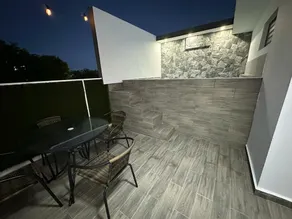 Sea House PR 1 - Image 3