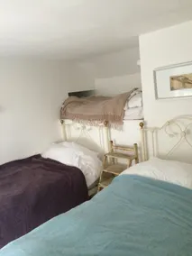 September Cottage - Image 4
