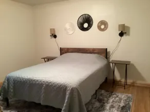 ‘B’ Our Guest (Sleeps up to 10) w/AC and WI-FI. - Image 5