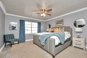 Backyard Oasis-Pool & Grill-Heart of Friendswood - Image 2