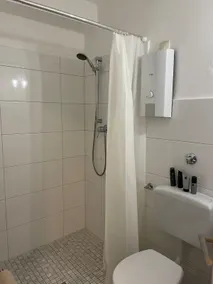 The Kivesreat Apartment - Image 4
