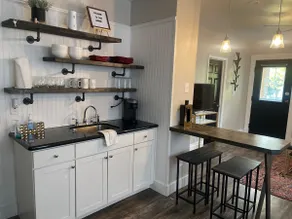 Lakewood Cozy Boho Apartment. - Image 4
