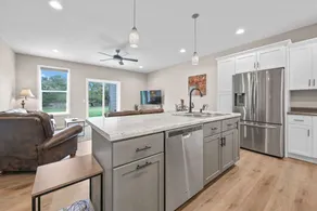 Comfy 3BR/2BA Townhome | Attached Garage & A/C - Image 5