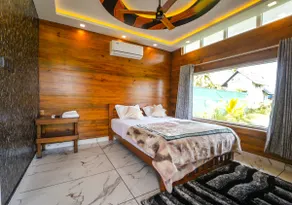 Premium Lagoon-chill Backwater Villa At Kochi - Image 3