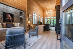 Luxury MTN Retreat, Hot Tub w/view! Carter’s Lake! - Image 5