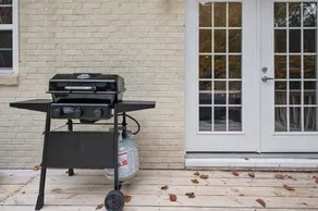 Ping-pong | Fire Pit | BBQ | 10-min to NC State - Image 4