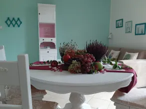 Elegant two-room apartment with private parking and garden - Image 4