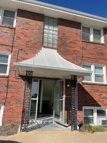 Blackstone & UNMC, Midtowm Charm - Image 3