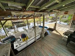 Waterfront w/boat slip sleeps 8 - Image 3