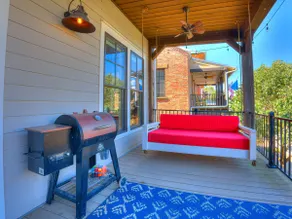 Carlton Landing-Spacious home on Boulevard - Image 4