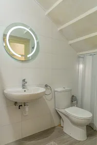 RUWTS Valletta Central Maisonette - Image 5