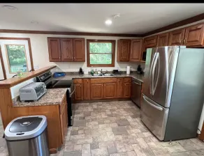 3Br 2 Ba Vacation Rental SK, RI (Summer Only) - Image 2