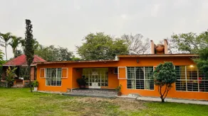 Country house - Image 2