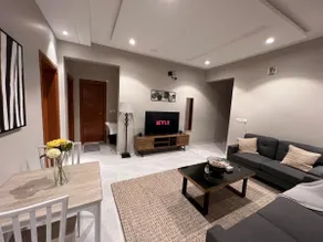 Luxury apartment 14 - Image 3