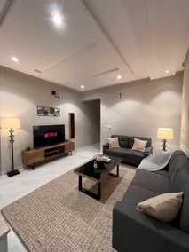 Luxury apartment 14 - Image 5