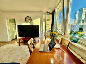 WHITE 3 AC metro WiFi 1Gbs 85’TV Netflix Disney - Image 3