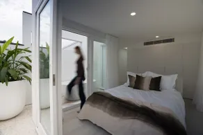 Ultimate Luxury in Manly Beach - Image 5
