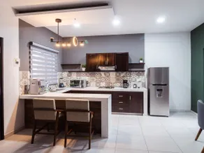 Deluxe apartment, centrally located and equipped. Apartment 4 - Image 4