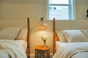 Cozy Urban Studio in Boston - Image 4