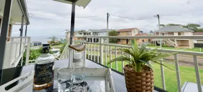 OCEAN VIEW: Manyana Beach house. 3/Bed - 2/bath - Image 4