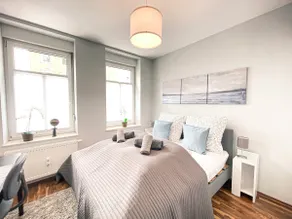Cozy apartment within walking distance of the lake - Image 5