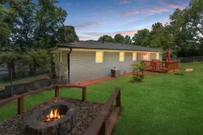 Serenity on Stroud | Fire Pit + Games + Family Fun - Image 2