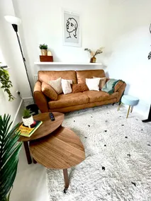 High End 2 Bed Maisonette in Beaulieu Park - Image 4