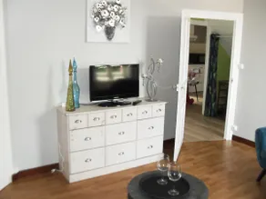 the cherry tree apartment - Image 5